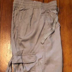 Lane Bryant khaki crop pants, 18/20, NWT